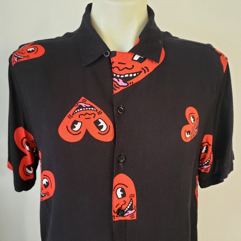 Keith Haring Ripple Junction Red Heart Smile Print on Black Button Up Shirt